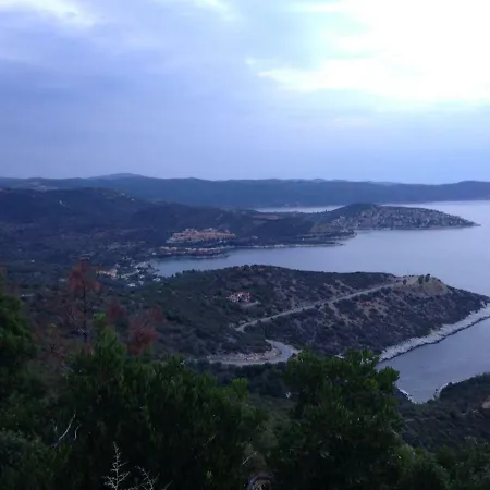 Vrachos Kai Elia * Pyrgadikia