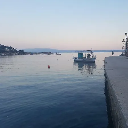 Vrachos Kai Elia * Pyrgadikia